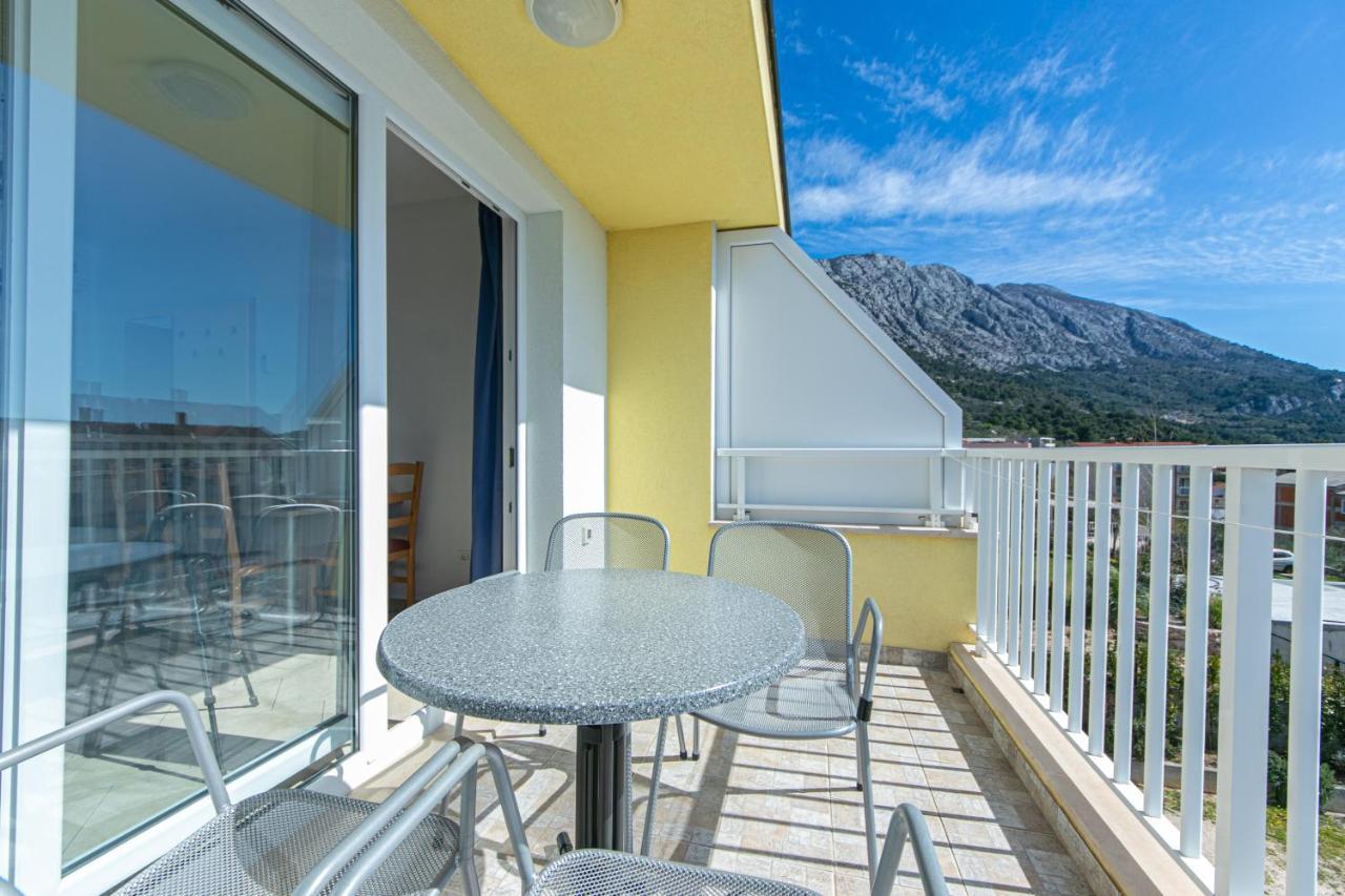 Apartments By The Sea Igrane, Makarska - 20014 Ngoại thất bức ảnh