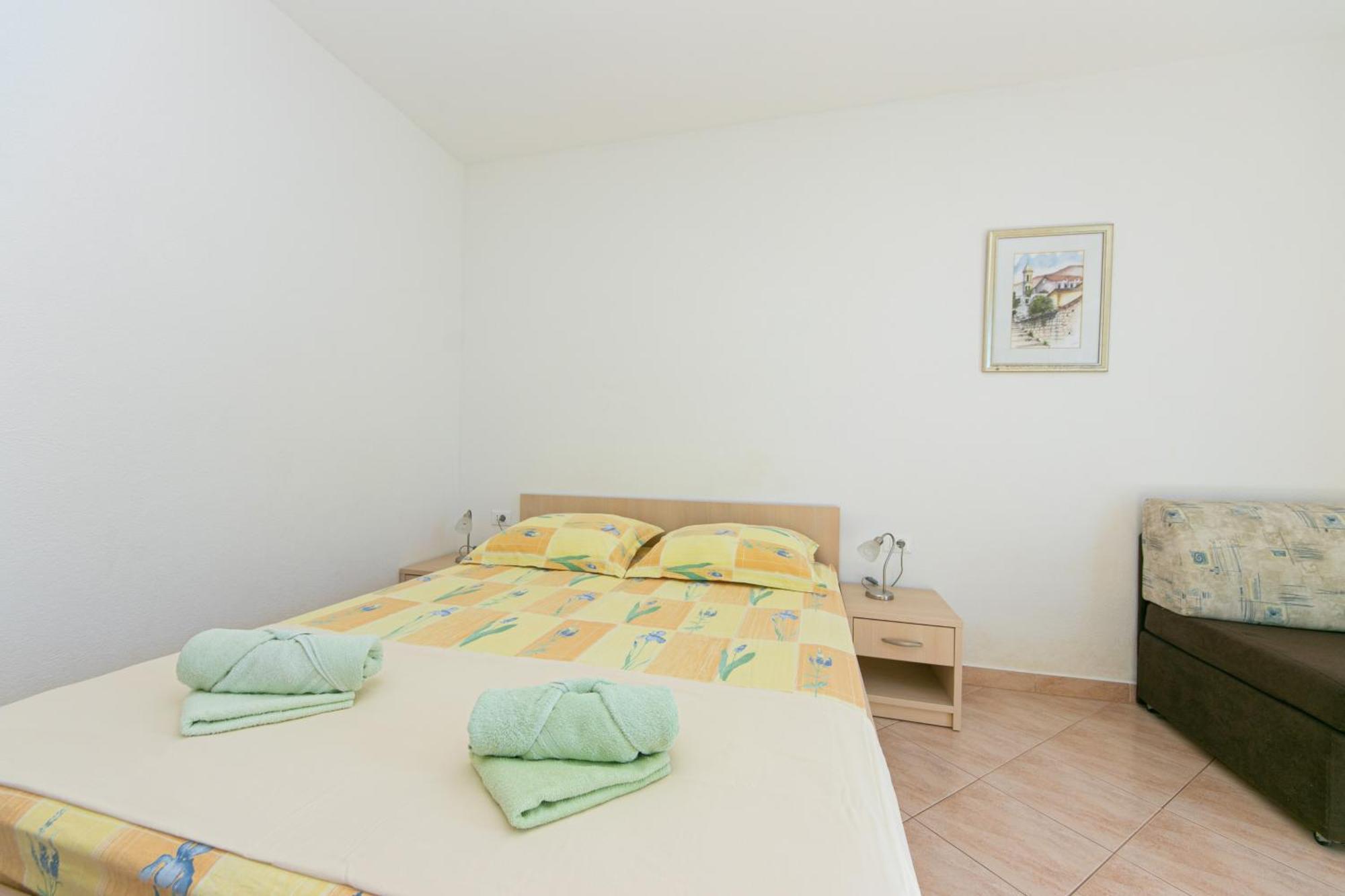 Apartments By The Sea Igrane, Makarska - 20014 Phòng bức ảnh